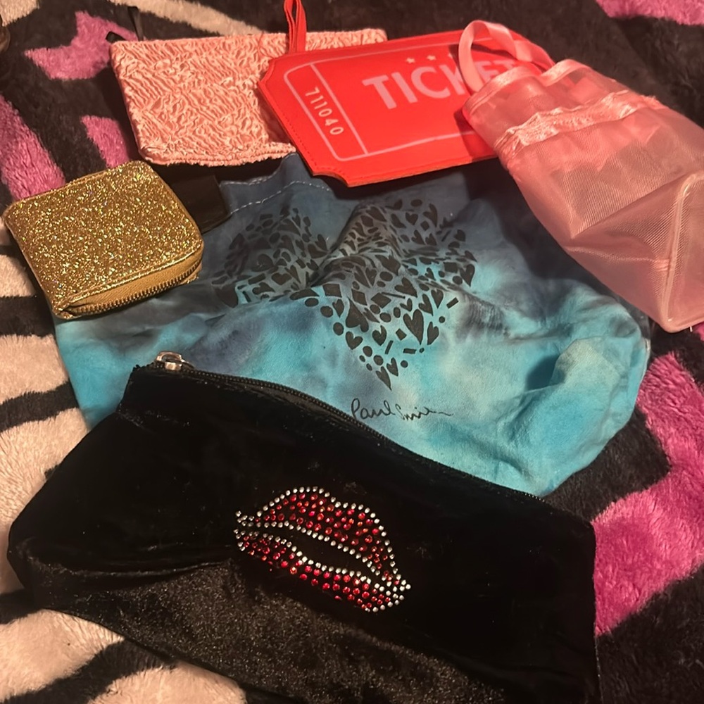 Bundle of bags